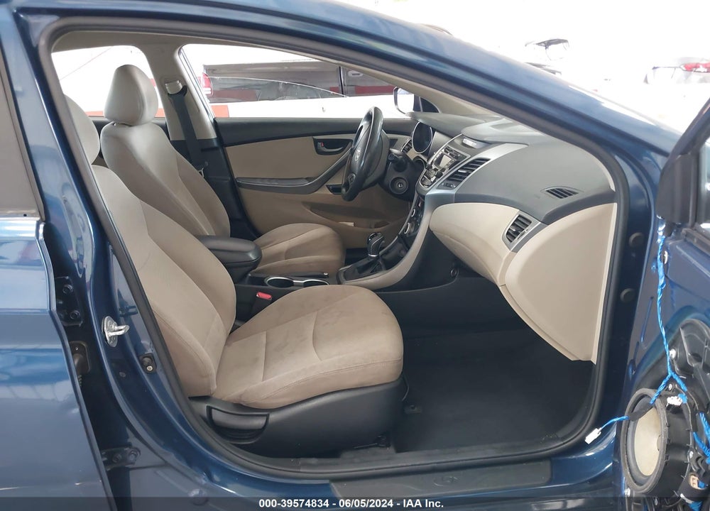 2016 HYUNDAI ELANTRA SE VIN: KMHDH4AE4GU638004