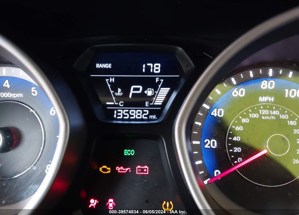 2016 HYUNDAI ELANTRA SE VIN: KMHDH4AE4GU638004