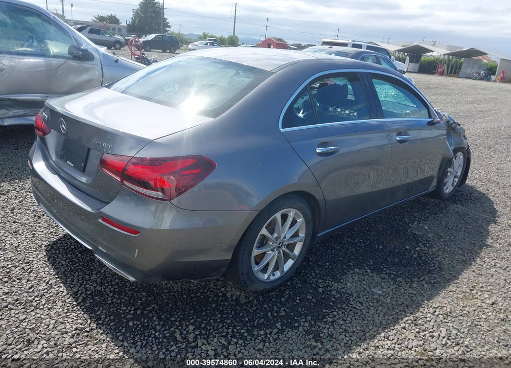 2020 MERCEDES-BENZ A 220 4MATIC VIN: WDD3G4FB5LW038243