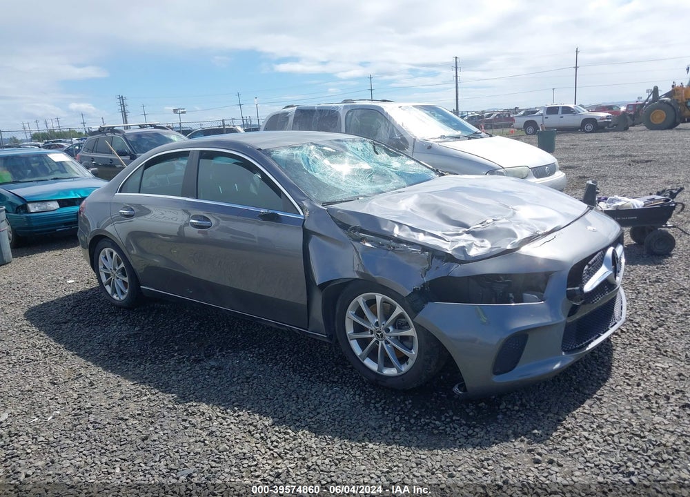 2020 MERCEDES-BENZ A 220 4MATIC VIN: WDD3G4FB5LW038243