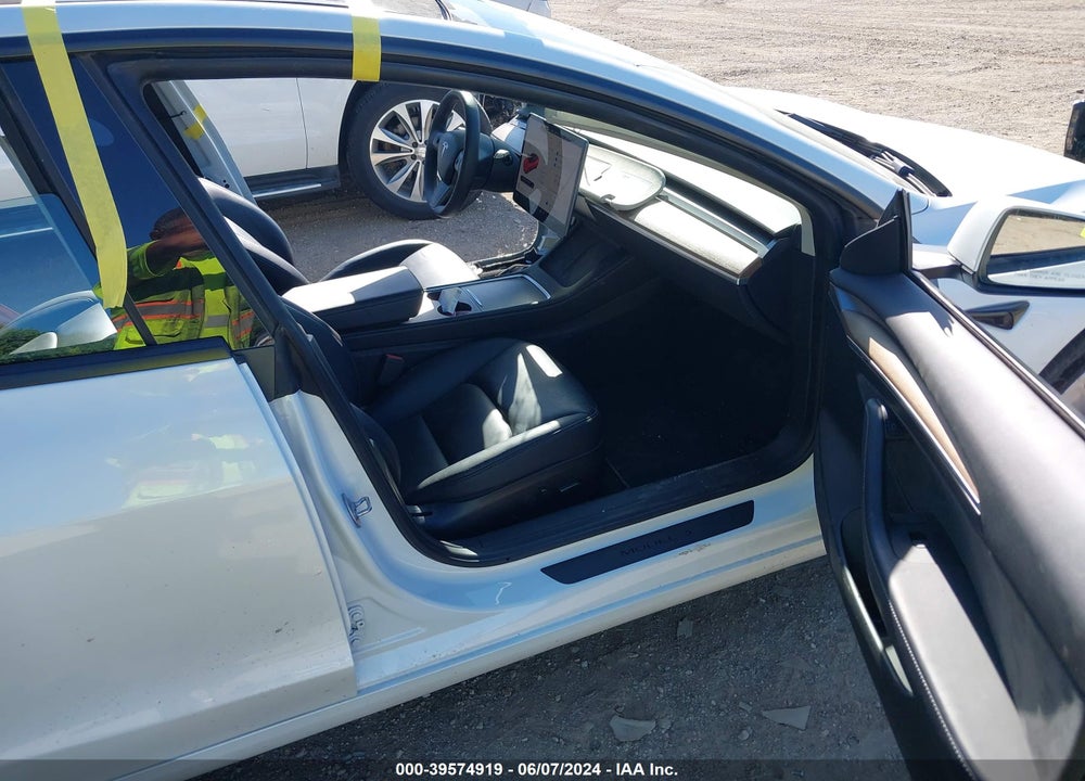 2022 TESLA MODEL 3 LONG RANGE DUAL MOTOR ALL-WHEEL DRIVE VIN: 5YJ3E1EB6NF272303