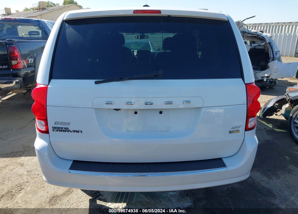 2018 DODGE GRAND CARAVAN SXT VIN: 2C4RDGCG5JR205978
