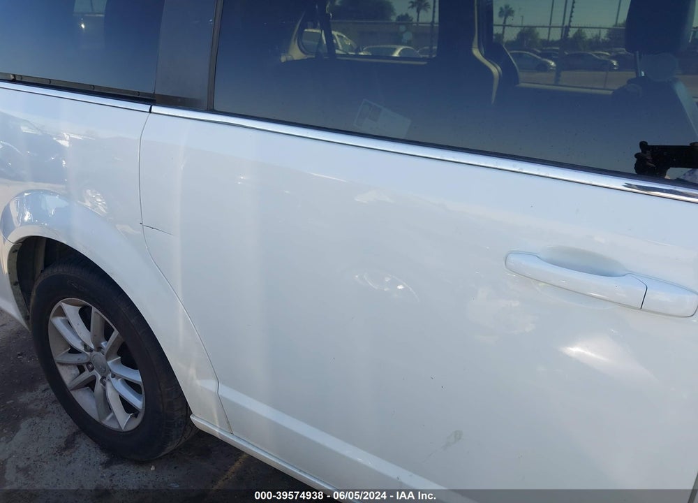 2018 DODGE GRAND CARAVAN SXT VIN: 2C4RDGCG5JR205978