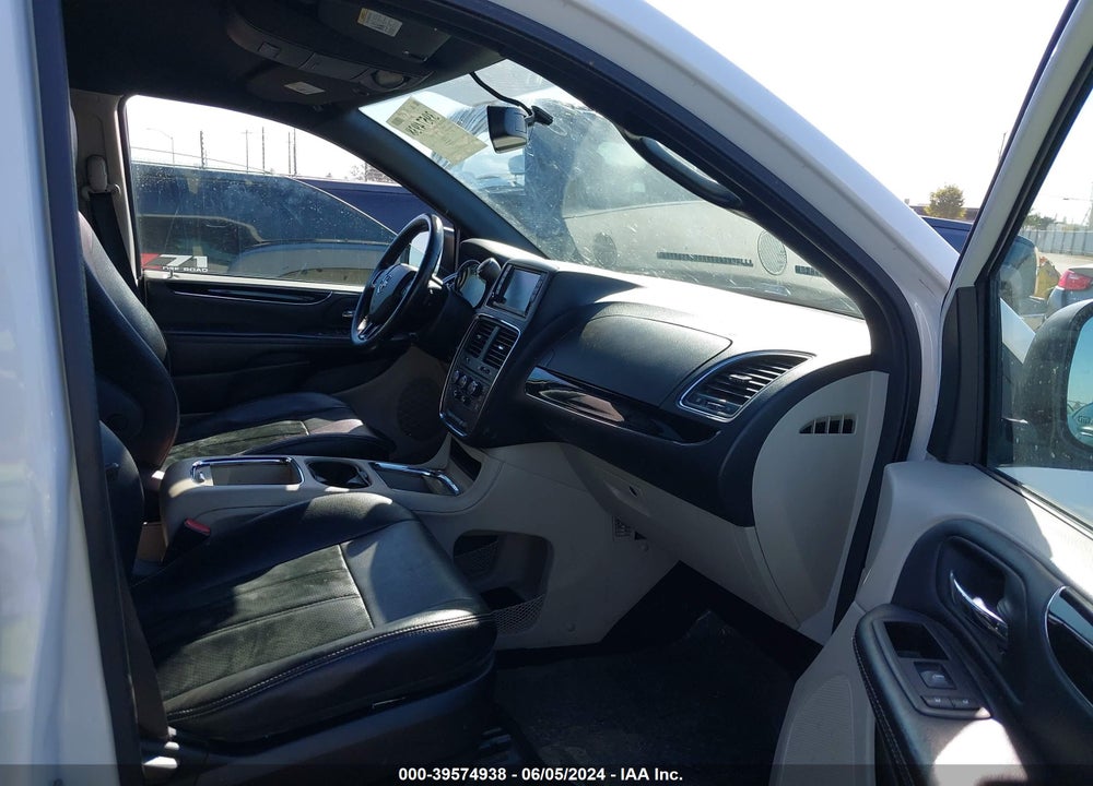 2018 DODGE GRAND CARAVAN SXT VIN: 2C4RDGCG5JR205978