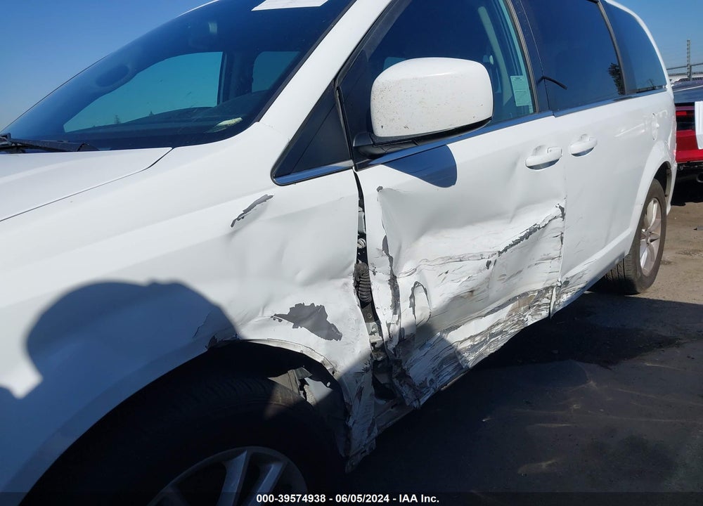 2018 DODGE GRAND CARAVAN SXT VIN: 2C4RDGCG5JR205978