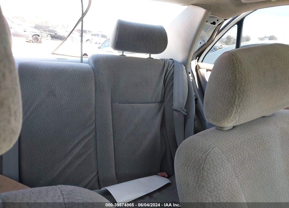 2003 TOYOTA COROLLA LE VIN: JTDBR32E530020368