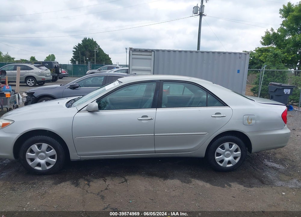 2002 TOYOTA CAMRY LE VIN: 4T1BE32KX2U107350