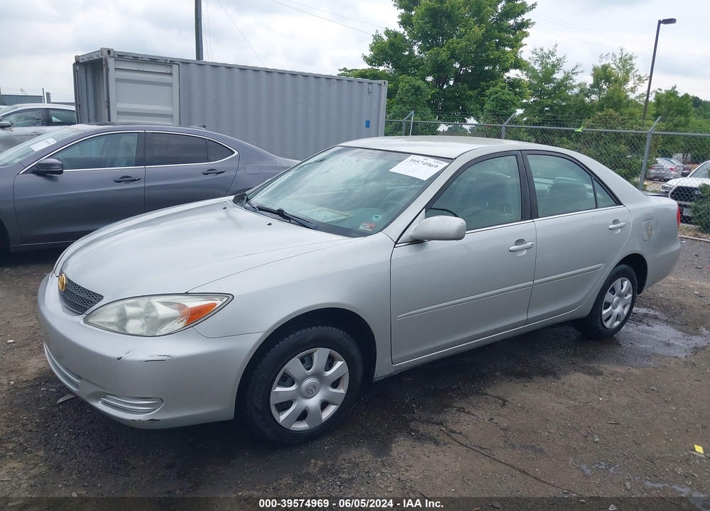 2002 TOYOTA CAMRY LE VIN: 4T1BE32KX2U107350