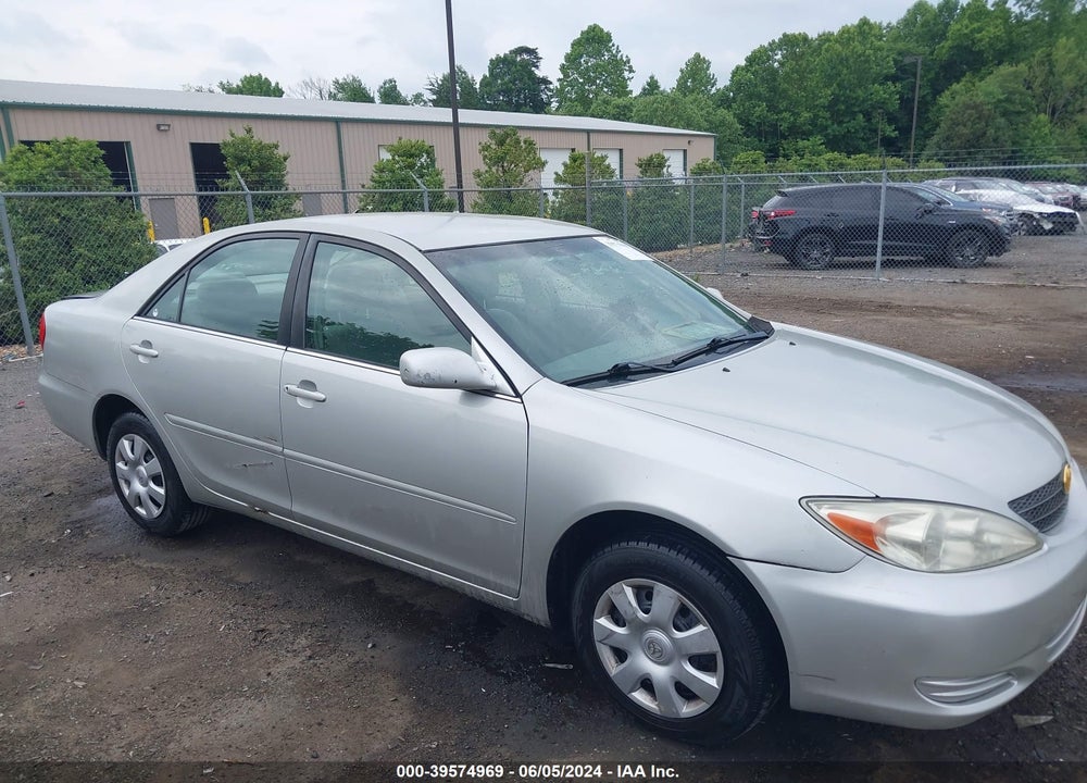 2002 TOYOTA CAMRY LE VIN: 4T1BE32KX2U107350