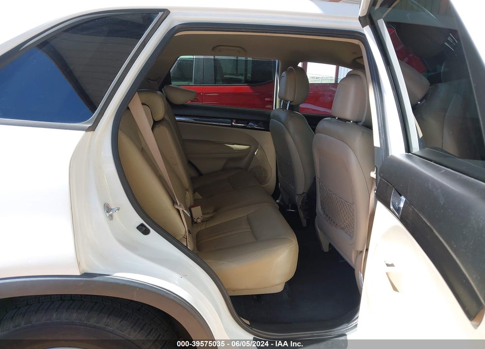 2013 KIA SORENTO LX VIN: 5XYKT3A1XDG350938