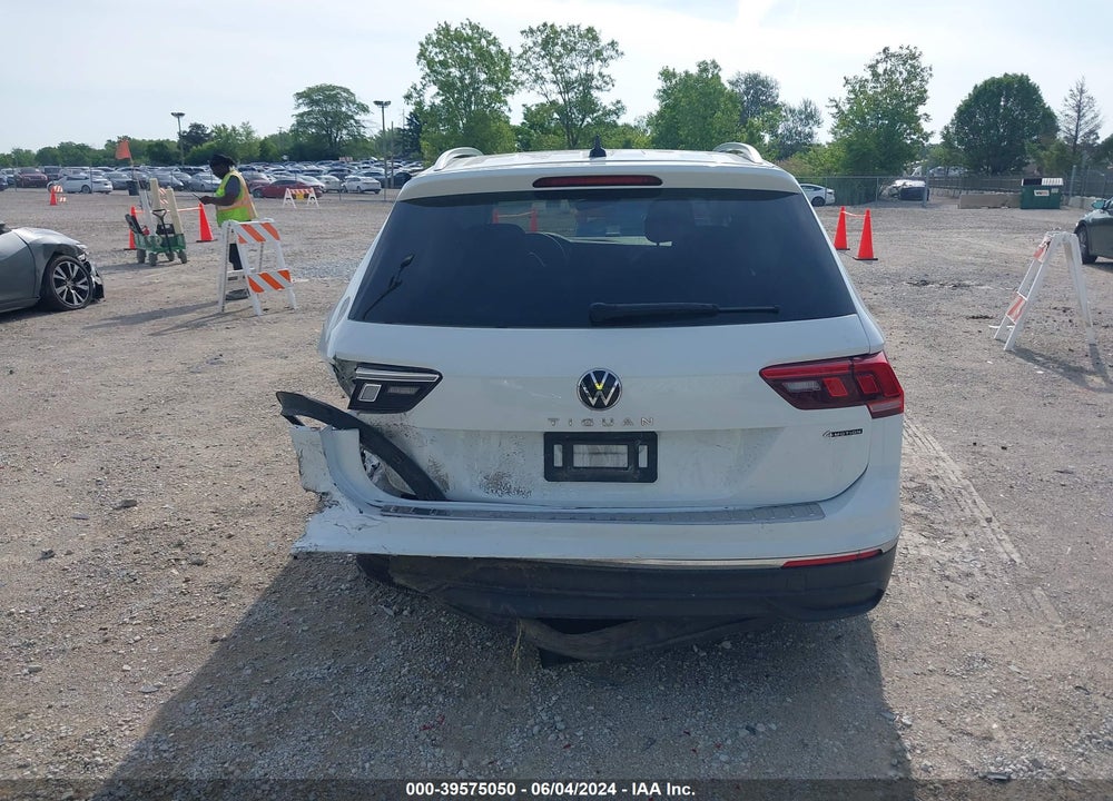 2022 VOLKSWAGEN TIGUAN 2.0T SE VIN: 3VV2B7AX3NM124888