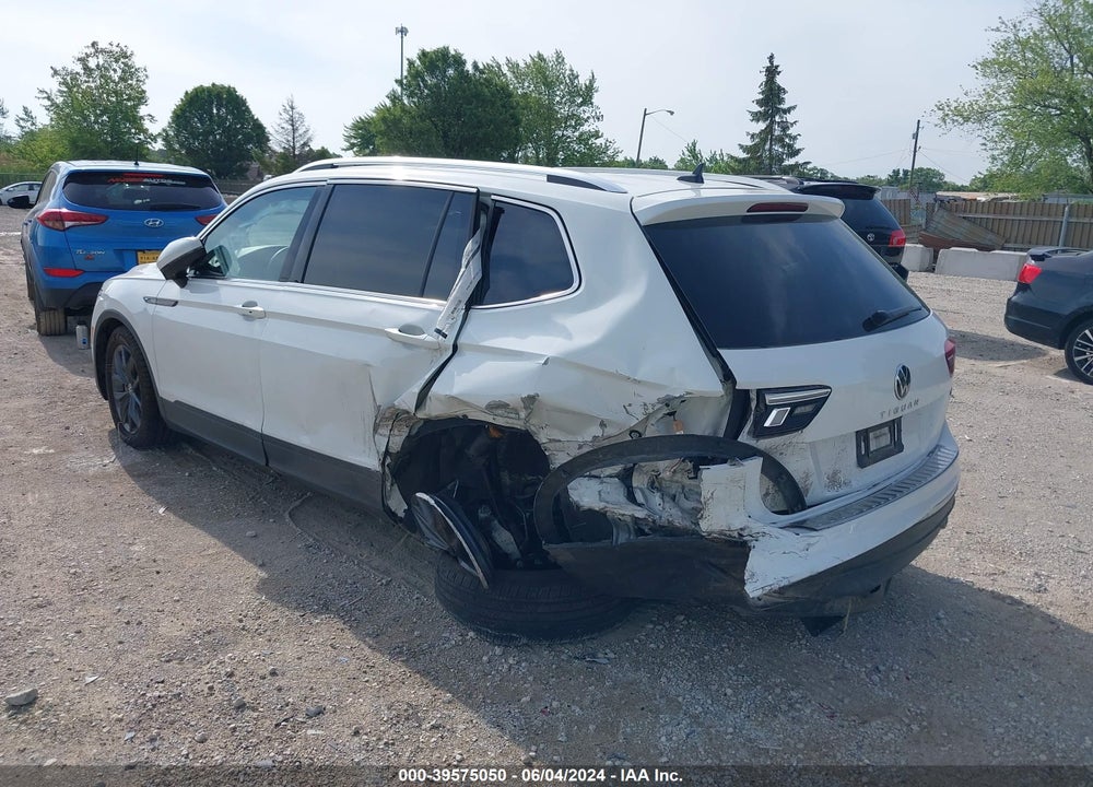 2022 VOLKSWAGEN TIGUAN 2.0T SE VIN: 3VV2B7AX3NM124888