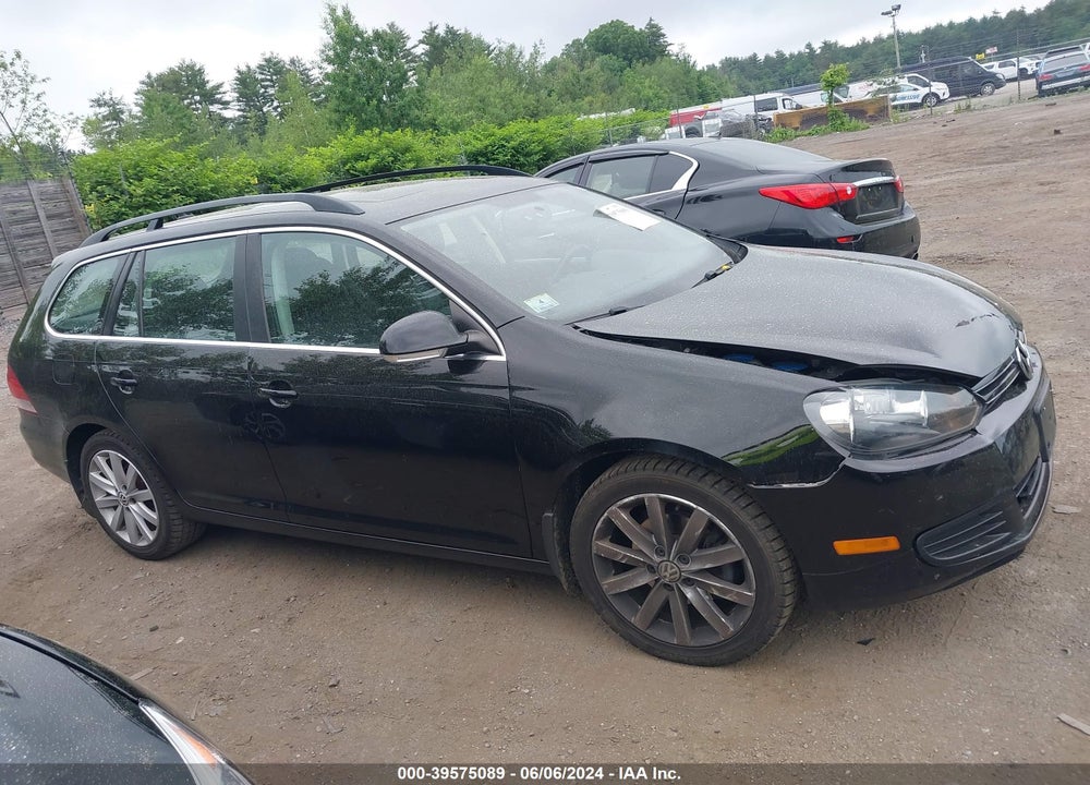 2013 VOLKSWAGEN JETTA SPORTWAGEN SE W/SUNROOF VIN: 3VWPP7AJXDM600504