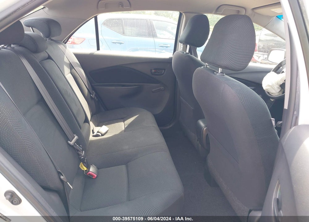 2010 TOYOTA YARIS VIN: JTDBT4K3XA1393063
