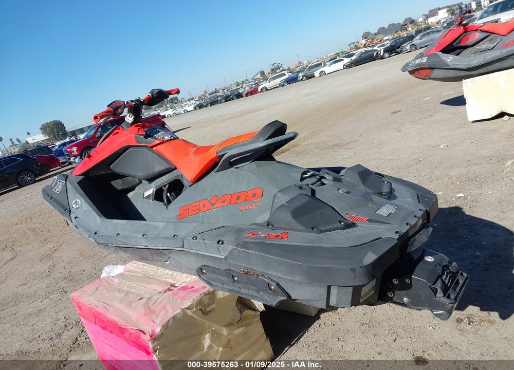 2021 SEA DOO SPARK TRIXX 900 VIN: 00000YDV33233L021