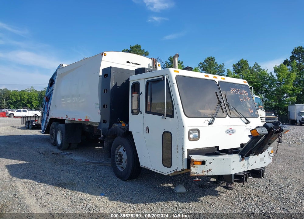 2010 CRANE CARRIER LOW ENTRY VIN: 1CYCHZ489AT049710