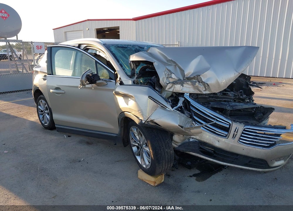 2017 LINCOLN MKC SELECT VIN: 5LMCJ2C9XHUL61765