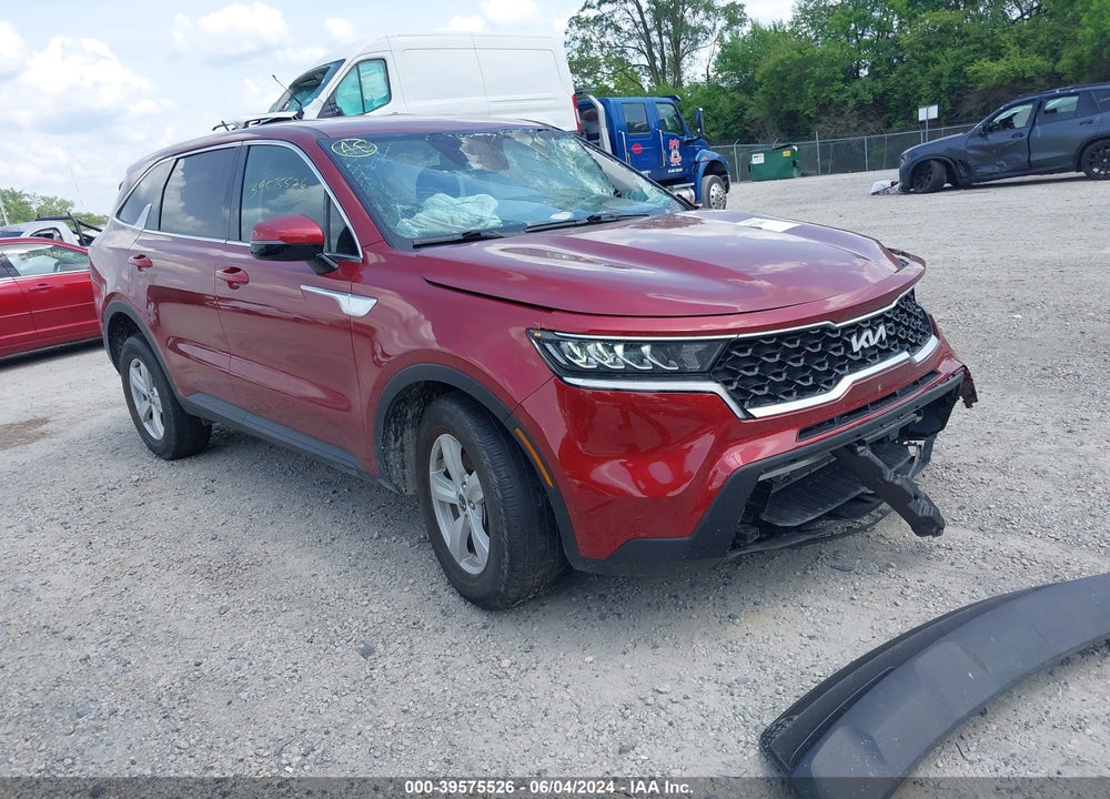 2022 KIA SORENTO LX VIN: 5XYRGDLC7NG084044