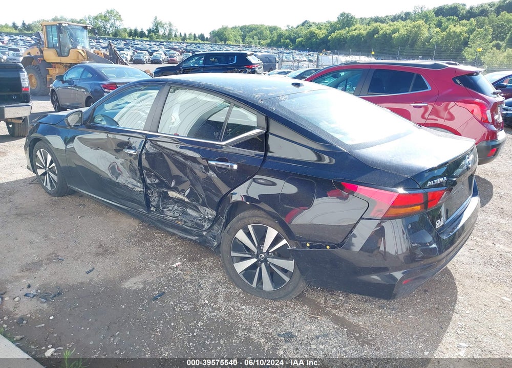 2021 NISSAN ALTIMA SV FWD VIN: 1N4BL4DV9MN365143