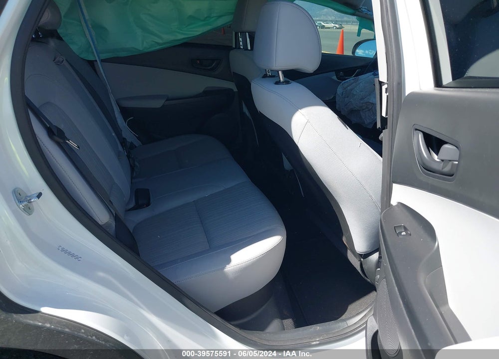 2022 HYUNDAI KONA SEL VIN: KM8K6CAB9NU856126