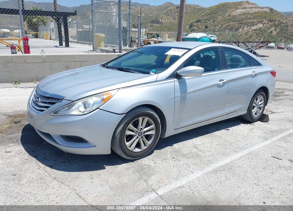 2012 HYUNDAI SONATA GLS VIN: 5NPEB4AC3CH389840