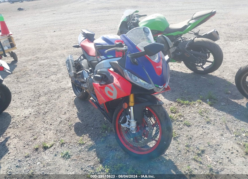 2021 APRILIA RS 660 VIN: ZD4KSUA05MS000129