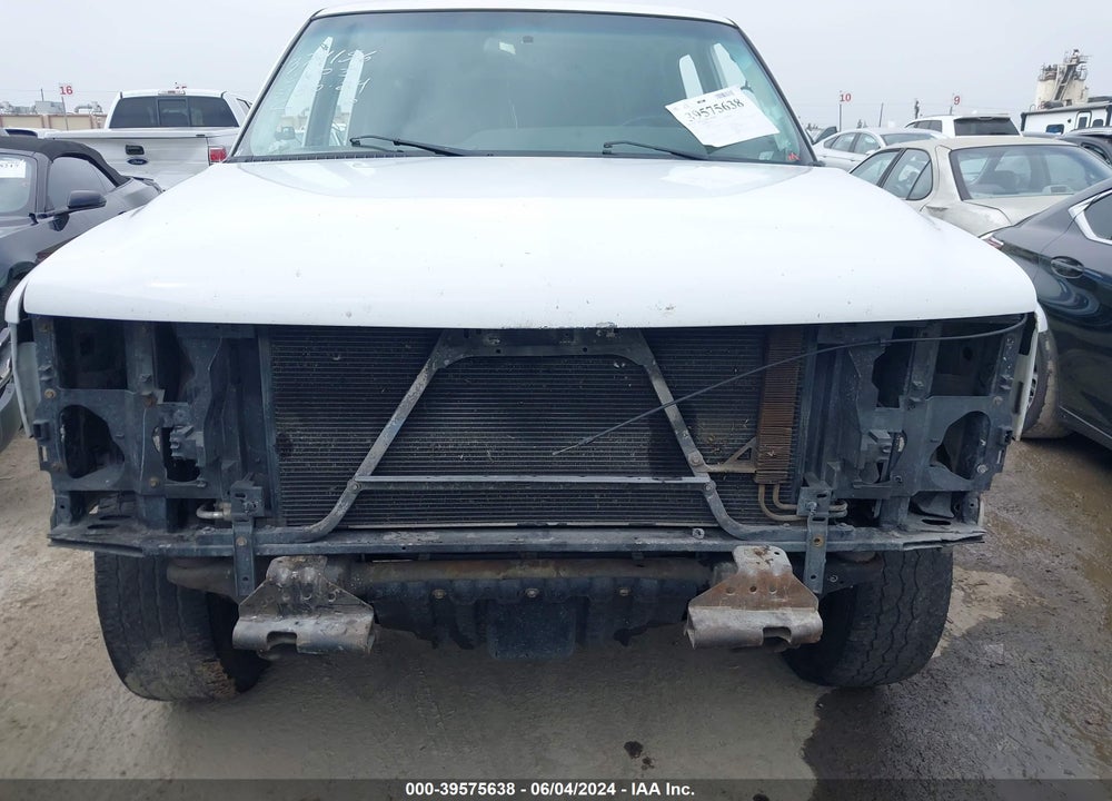 2003 CHEVROLET TAHOE LS VIN: 1GNEC13VX3R122334