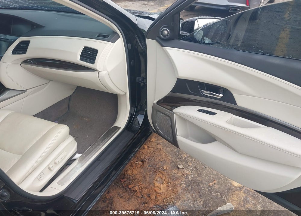 2014 ACURA RLX VIN: JH4KC1F93EC004513