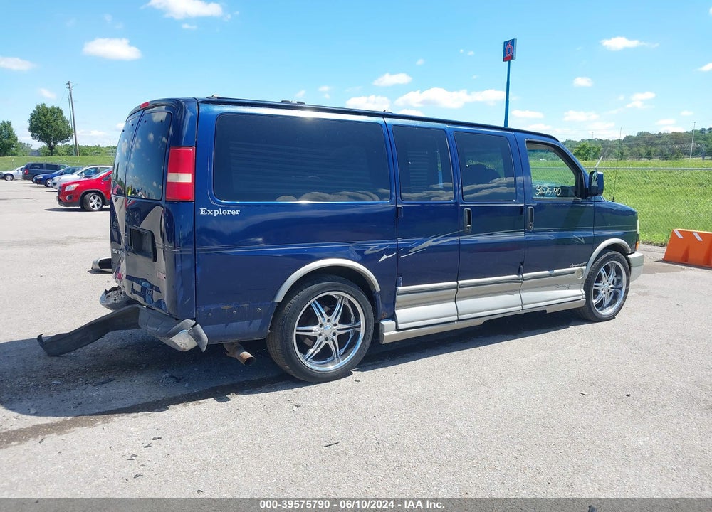 2003 GMC SAVANA CUTAWAY STANDARD/STANDARD W/C7L/C7N VIN: 1GDFG15T631201667