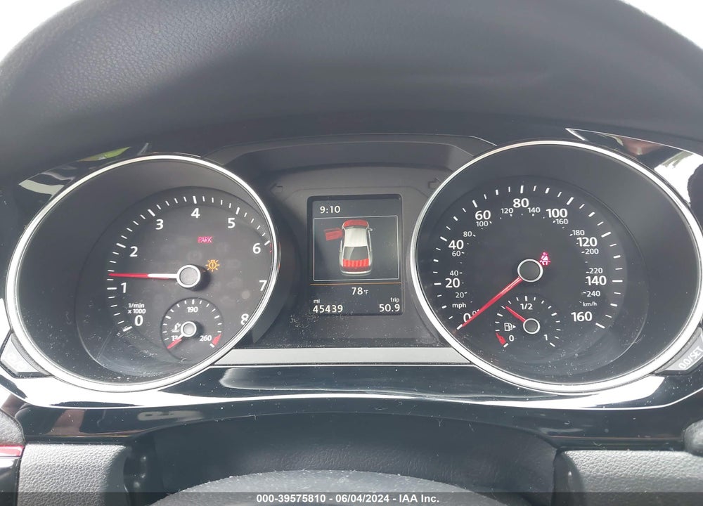 2017 VOLKSWAGEN JETTA GLI VIN: 3VW5T7AJ1HM377407