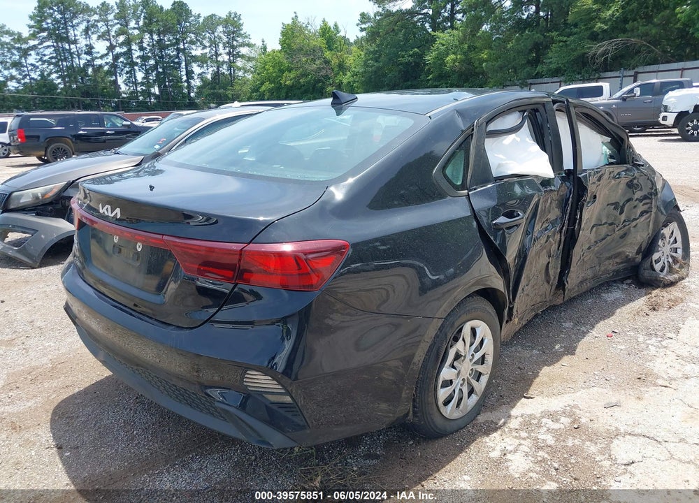 2024 KIA FORTE LX VIN: 3KPF24AD9RE688064