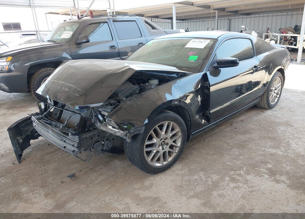 2014 FORD MUSTANG V6 PREMIUM VIN: 1ZVBP8AM0E5250009