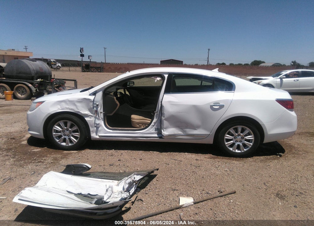 2013 BUICK LACROSSE VIN: 1G4GA5E38DF243260