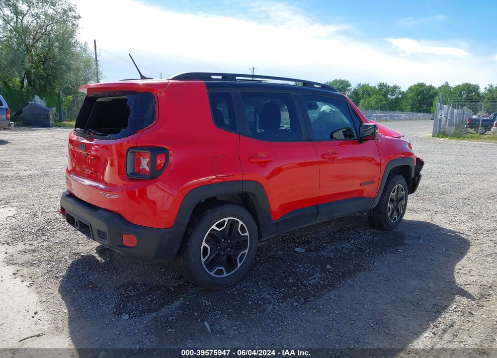 2016 JEEP RENEGADE TRAILHAWK VIN: ZACCJBCT2GPE07852