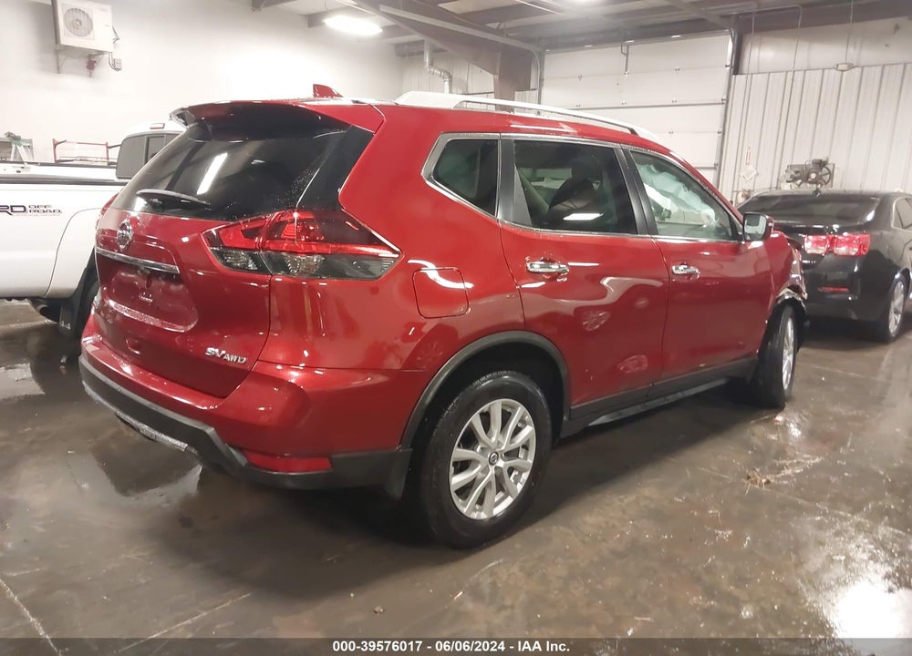 2018 NISSAN ROGUE SV VIN: 5N1AT2MV3JC805693