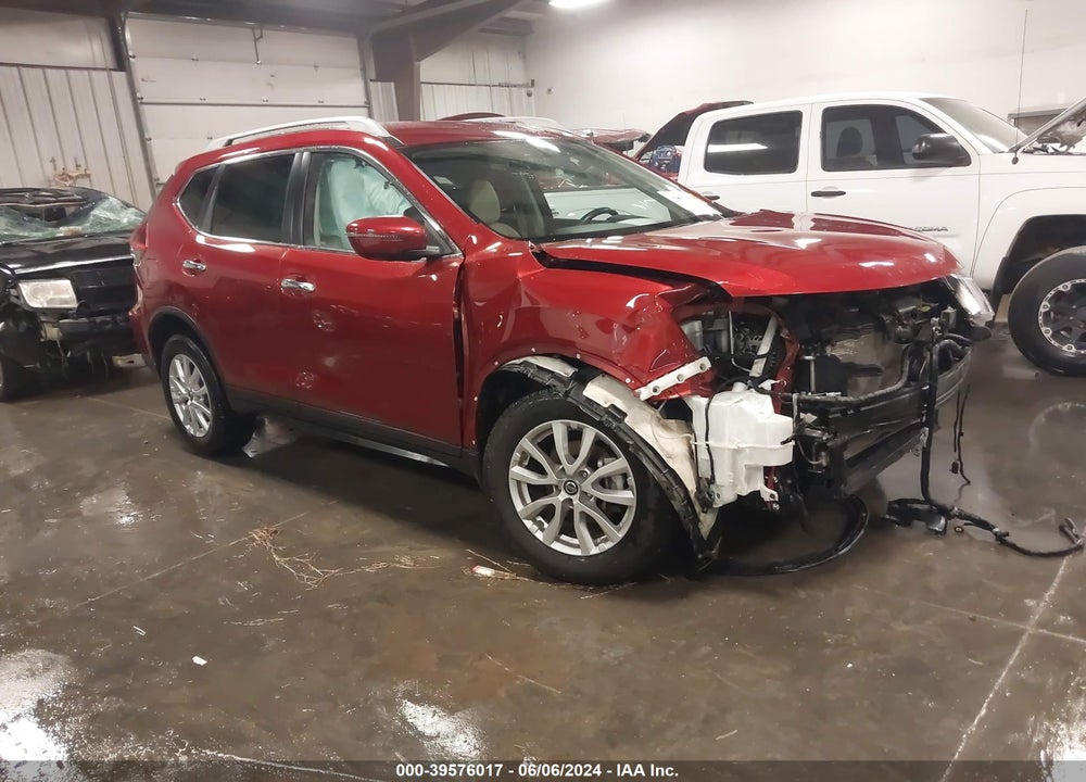 2018 NISSAN ROGUE SV VIN: 5N1AT2MV3JC805693