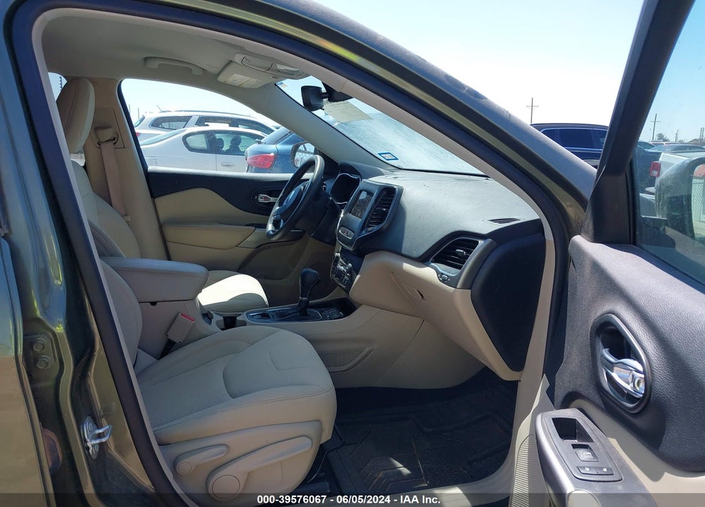 2021 JEEP CHEROKEE LATITUDE FWD VIN: 1C4PJLCB9MD169443