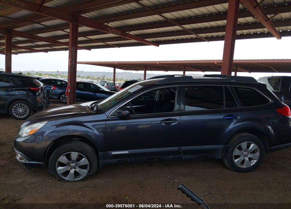 2011 SUBARU OUTBACK 2.5I PREMIUM VIN: 4S4BRBCC0B1337227