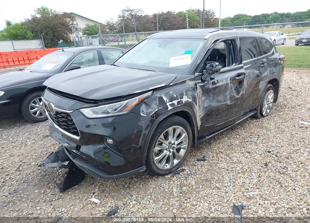 2024 TOYOTA HIGHLANDER LIMITED VIN: 5TDKDRBH5RS533217