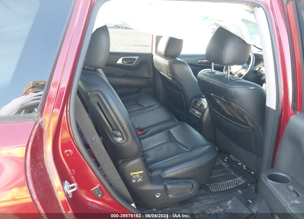 2016 NISSAN PATHFINDER SL VIN: 5N1AR2MN6GC619606
