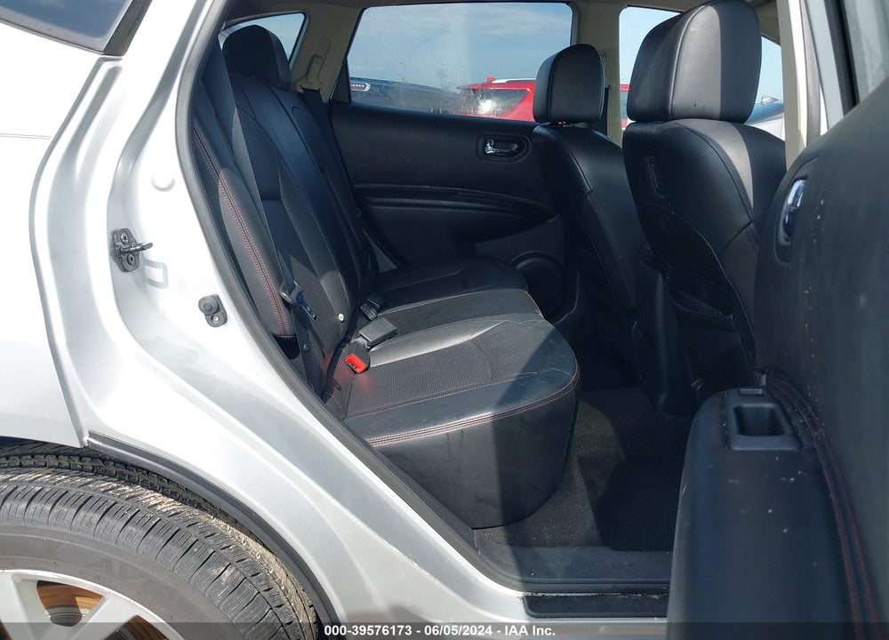 2011 NISSAN ROGUE SV VIN: JN8AS5MT2BW568707