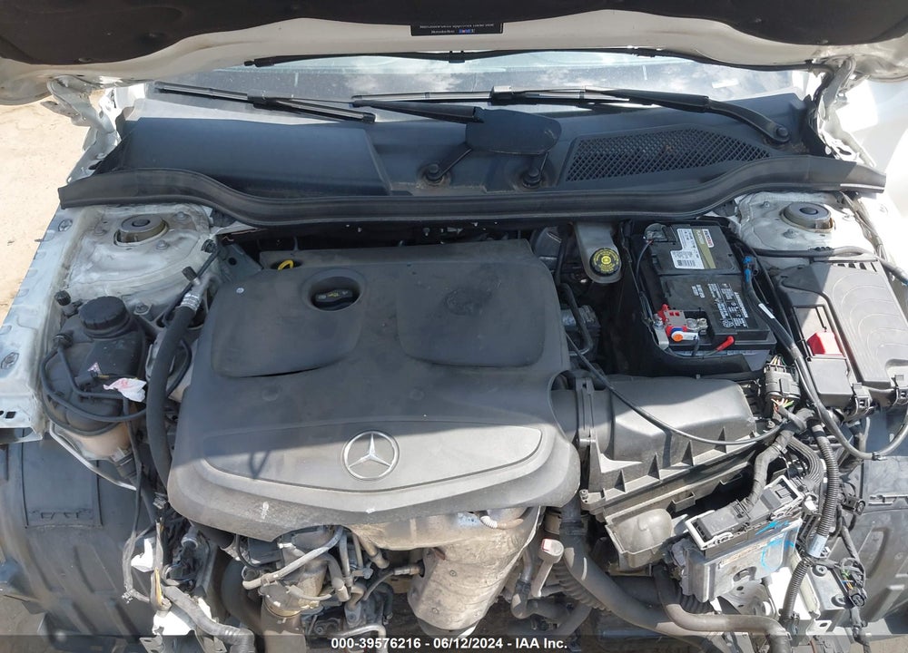 2016 MERCEDES-BENZ CLA 250 4MATIC VIN: WDDSJ4GB5GN364342