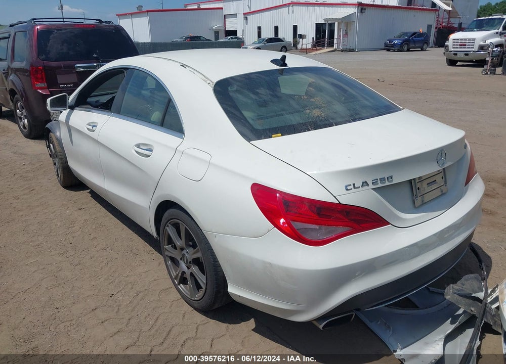 2016 MERCEDES-BENZ CLA 250 4MATIC VIN: WDDSJ4GB5GN364342