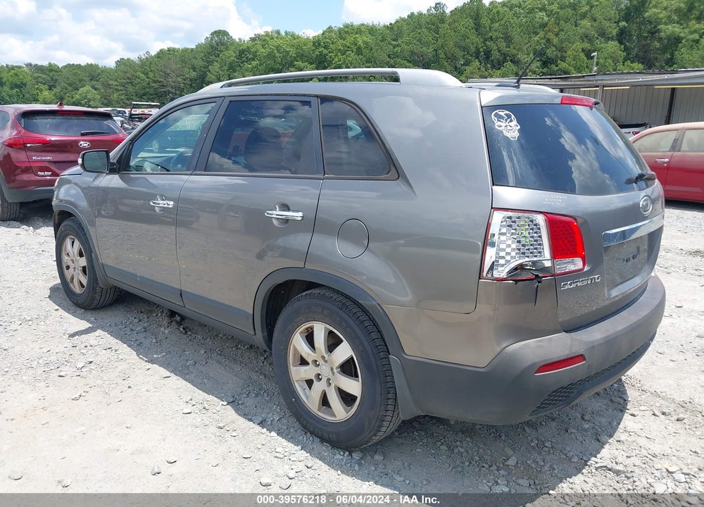 2012 KIA SORENTO LX V6 VIN: 5XYKT4A24CG276137