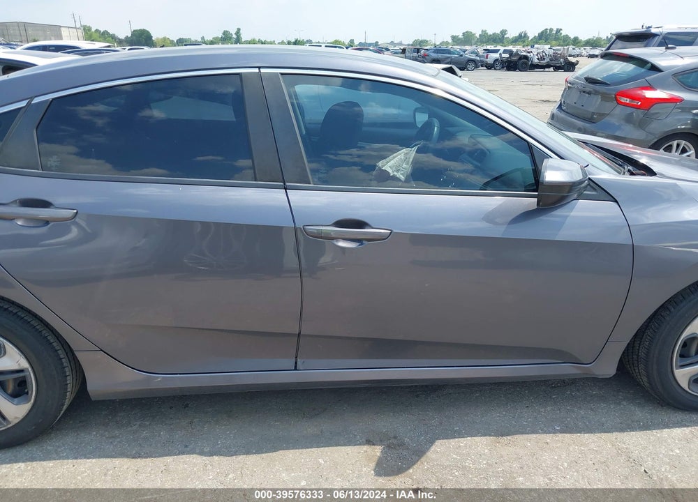 2019 HONDA CIVIC LX VIN: 2HGFC2F62KH570025