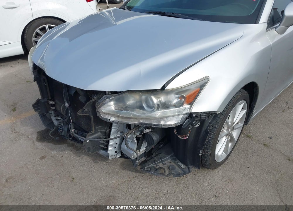 2013 LEXUS CT 200H VIN: JTHKD5BH9D2158682