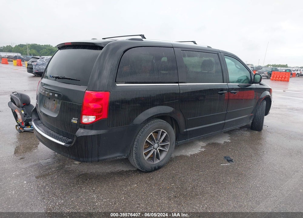 2017 DODGE GRAND CARAVAN SXT VIN: 2C4RDGCG3HR573649
