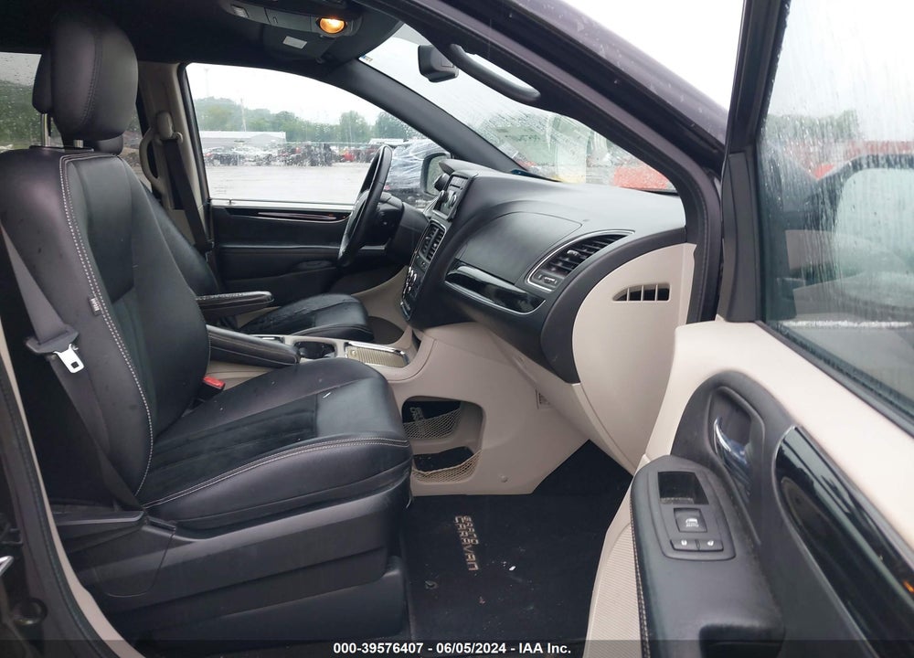 2017 DODGE GRAND CARAVAN SXT VIN: 2C4RDGCG3HR573649