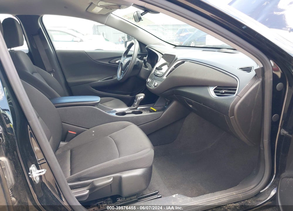 2021 CHEVROLET MALIBU FWD LT VIN: 1G1ZD5ST0MF008501