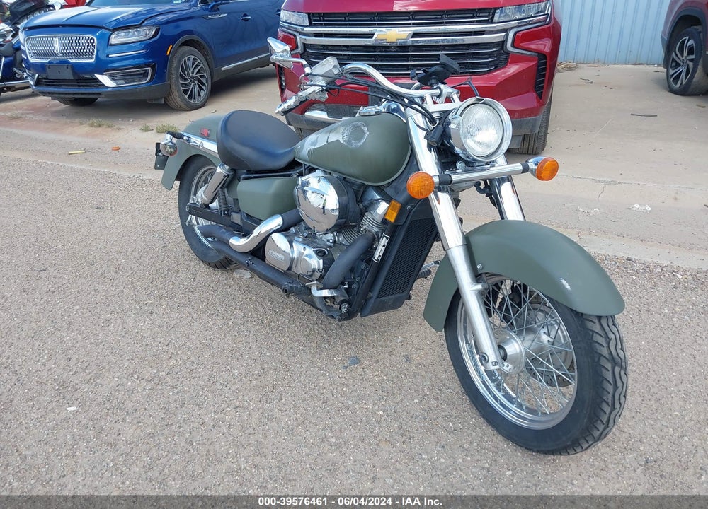 2005 HONDA VT750 CA VIN: JH2RC50385M100246